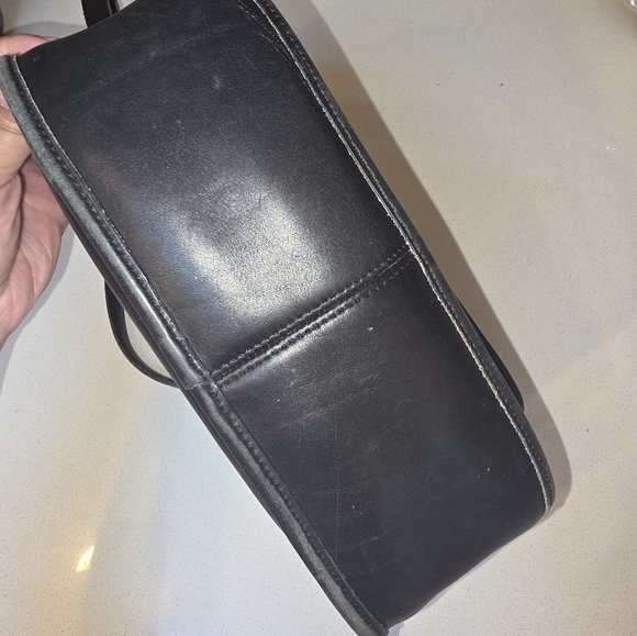 vintage Coach 9790 turnlock crossbody city bag purse black - Picture 10 of 13